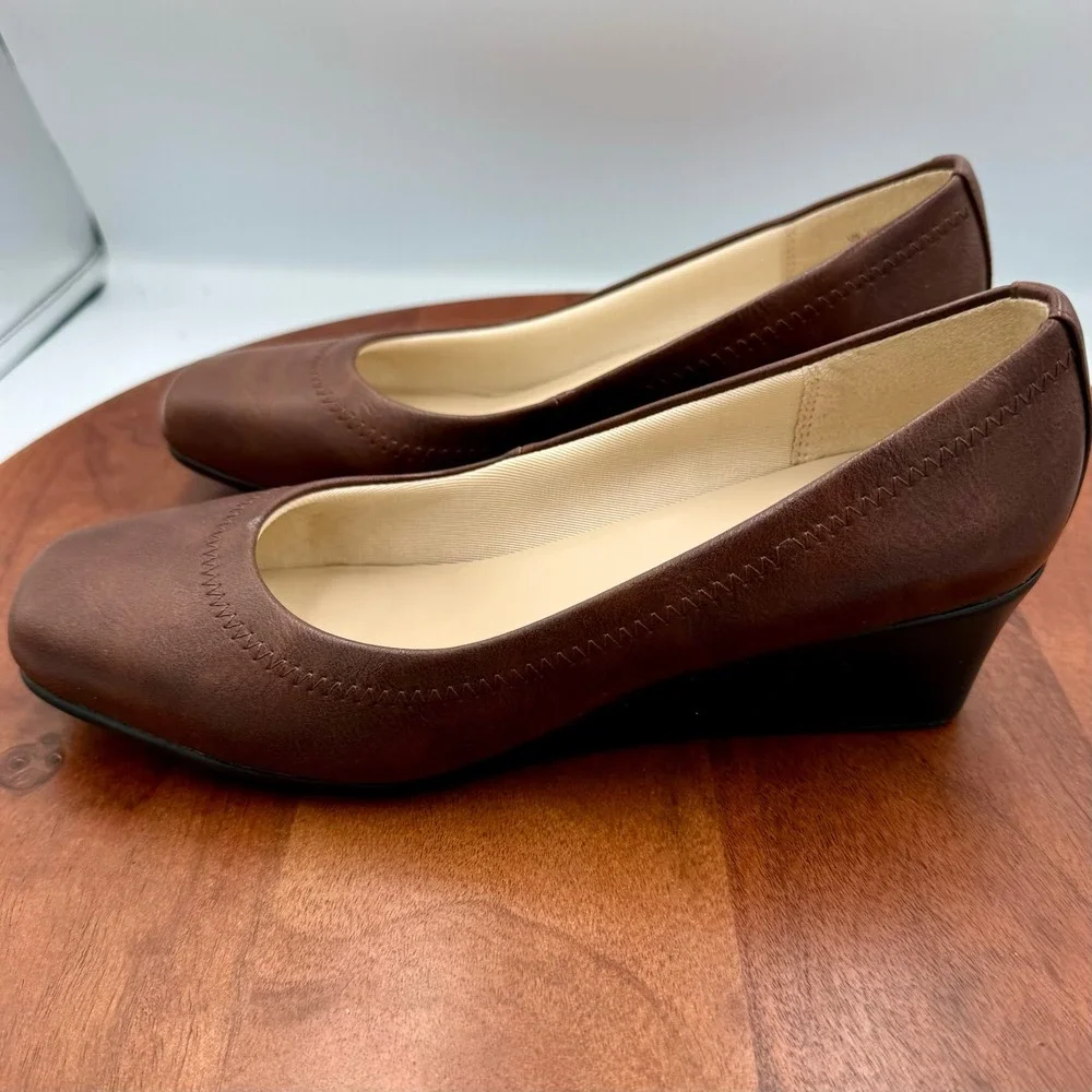 LifeStride Groovy Wedge Pumps Womens 8W Dark Tan Cowboy Brown Square Toe Comfort